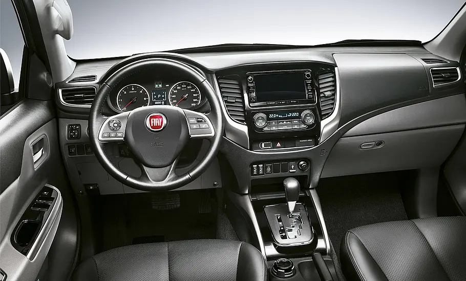 Fiat Fullback Cross (2017) Fiat Fullback Cross (2017)