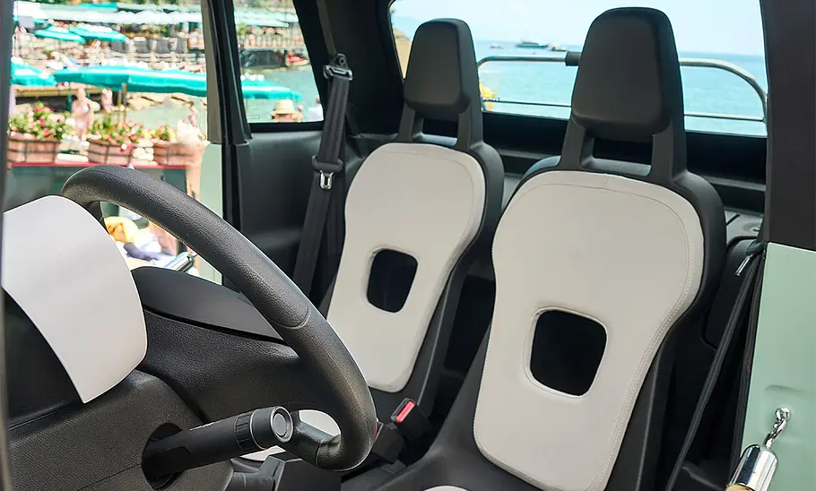 Fiat Topolino (2023) Die Sitze des Fiat Topolino (2023).