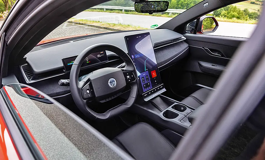 Fisker Ocean (2023) Fisker Ocean (2023)