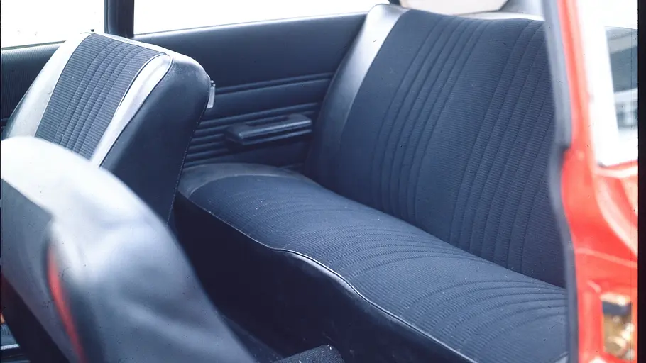 Die Rücksitze des Ford 17M P7