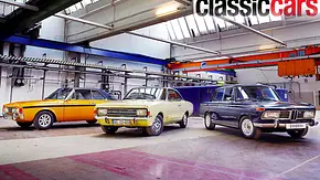 Der Ford 17M RS, Opel Commodore 2500 und BMW 2000 TII statisch von schräg vorne fotografiert. - Foto: Harald Dawo