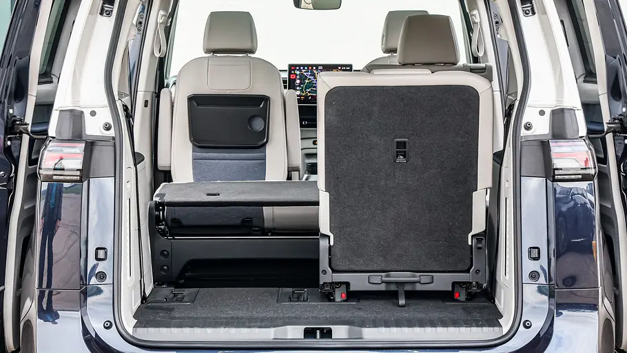 Der Kofferraum des VW ID. Buzz LWB.