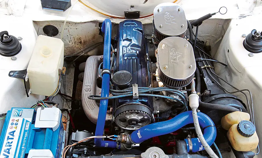 Der Motor des Ford Escort RS 2000