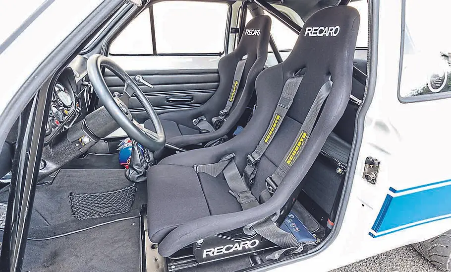 Ford Escort RS2000 Mk I Sitze