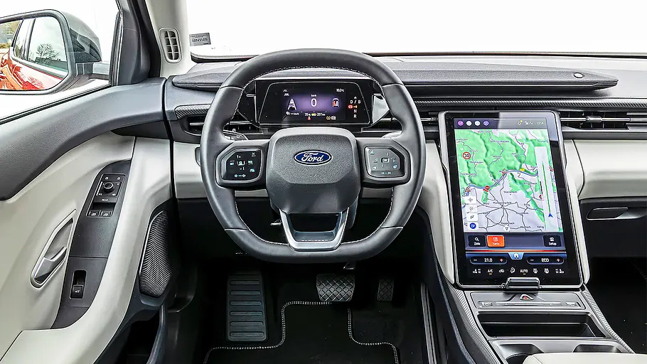 Ford Explorer Blick auf die Armaturen im Innenraum des Ford Explorer.