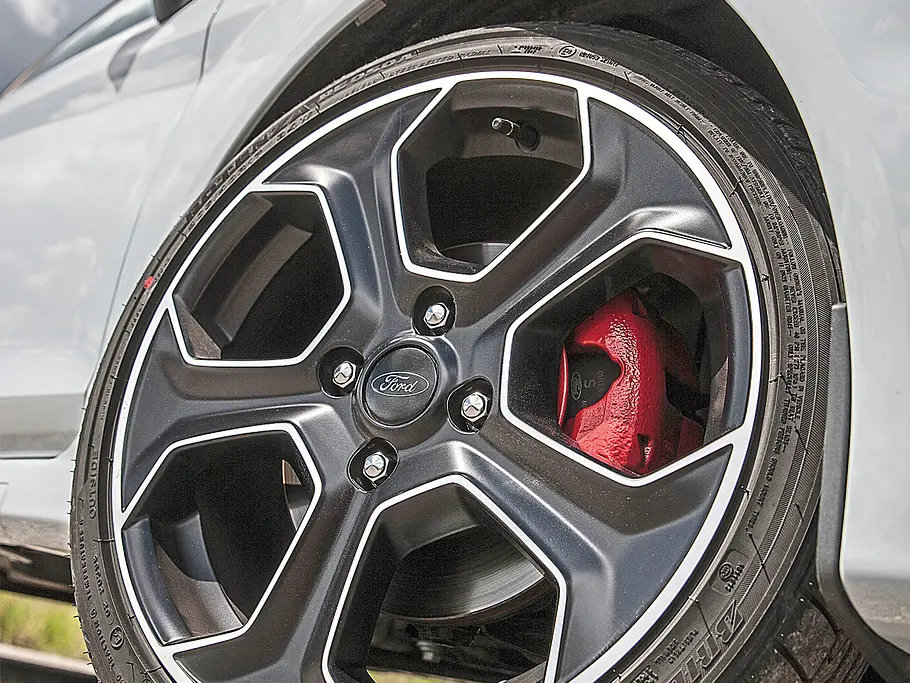 Ford Fiesta ST200 (2016)