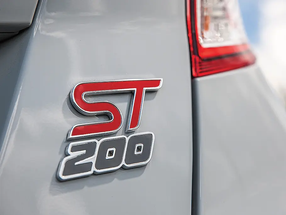 Ford Fiesta ST200 (2016)