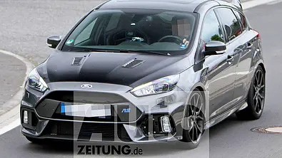 Ford Focus RS500 (2018) - Foto: CarPix