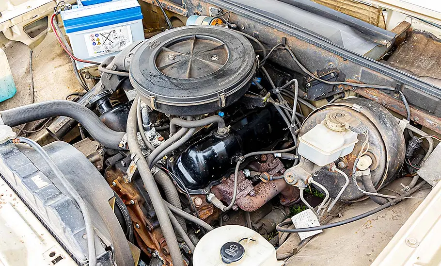Ford Granada II 2.3 L Der Motor des Ford Granada II 2.3 L.