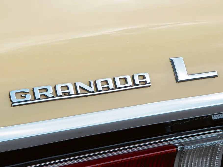 Ford Granada vs. Citroen DS 23 Pallas und Renault 16 TX: 70er Limousinen-Test Ford Granada L Limousine Vergleichstest