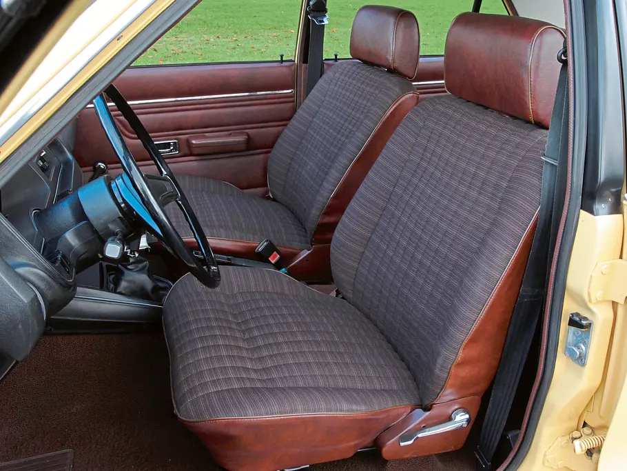 Ford Granada vs. Citroen DS 23 Pallas und Renault 16 TX: 70er Limousinen-Test Ford Granada L Limousine Vergleichstest