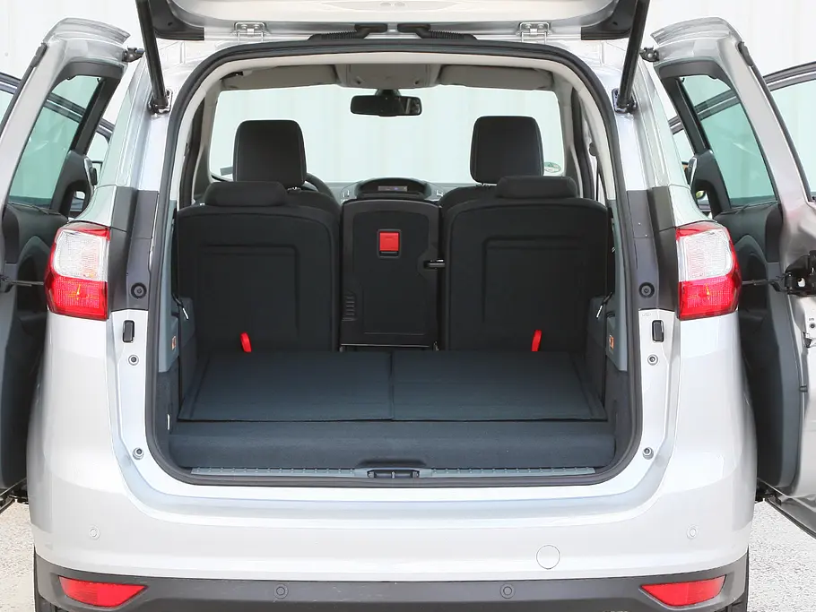 Ford Grand C-MAX 1.6 TDCi Ford Grand C-MAX 1.6 TDCi - Kofferraum