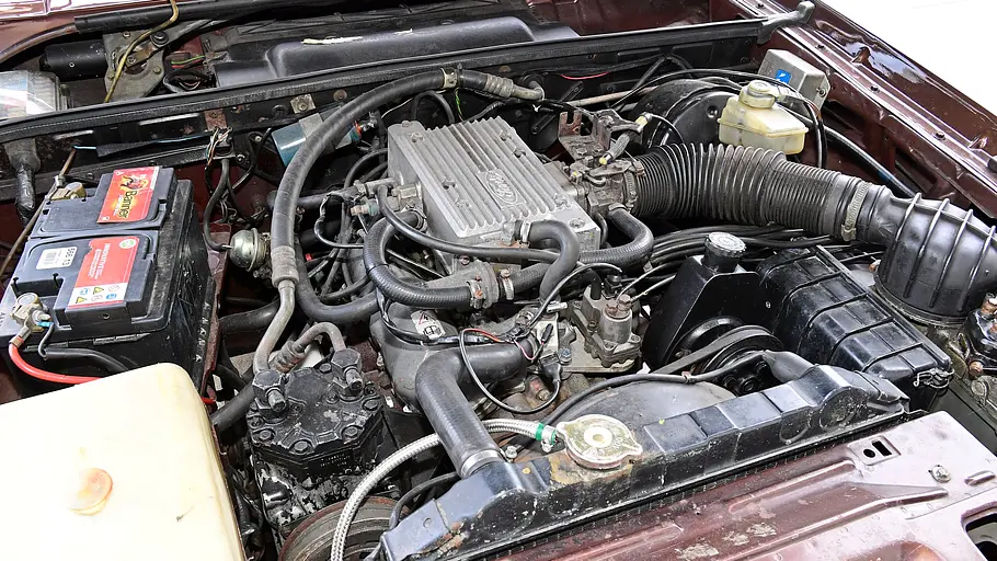 Der Motor des Ford Granada II