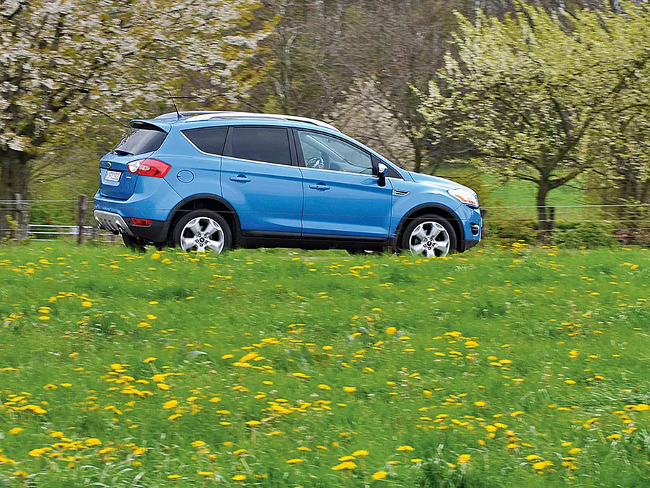 Ford Kuga (2012) Ford Kuga 2.0 TDCi 4x4 - Alu-Dachreling