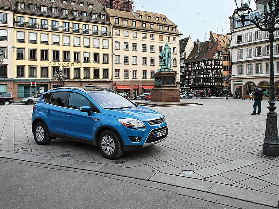 Ford Kuga (2012) Ford Kuga 2.0 TDCi 4x4 - Reiseauto