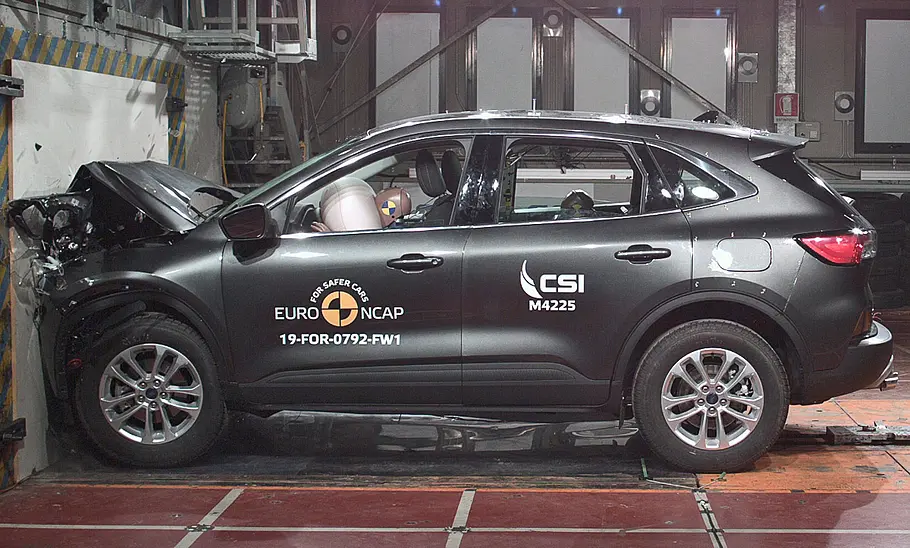 Ford Kuga (2019) im Crashtest Ford Kuga (2019) im Crashtest