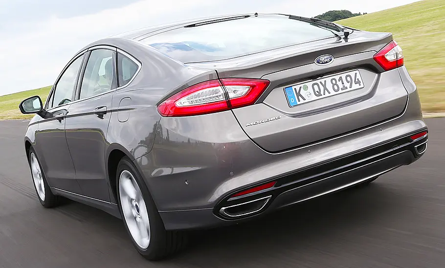 Ford Mondeo 2.0 TDCi Titanium (2015)
