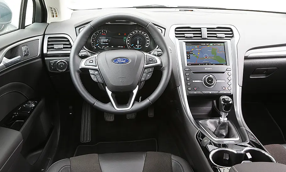 Ford Mondeo 2.0 TDCi Titanium (2015)