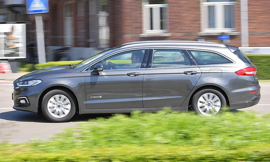 Ford Mondeo Hybrid Turnier