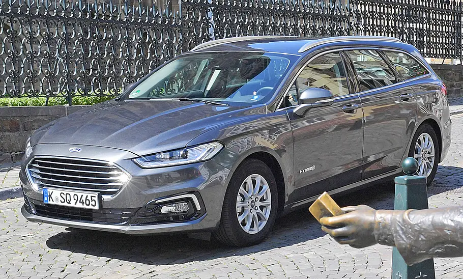 Ford Mondeo Hybrid Turnier