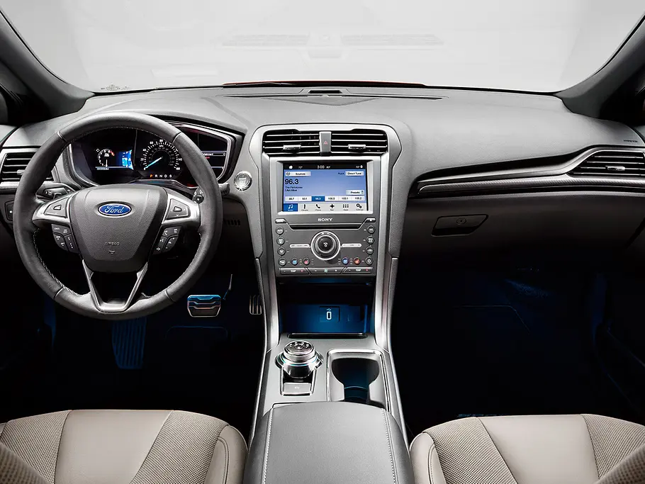 Ford Fusion Sport (2016) Ford Fusion Sport (2016)