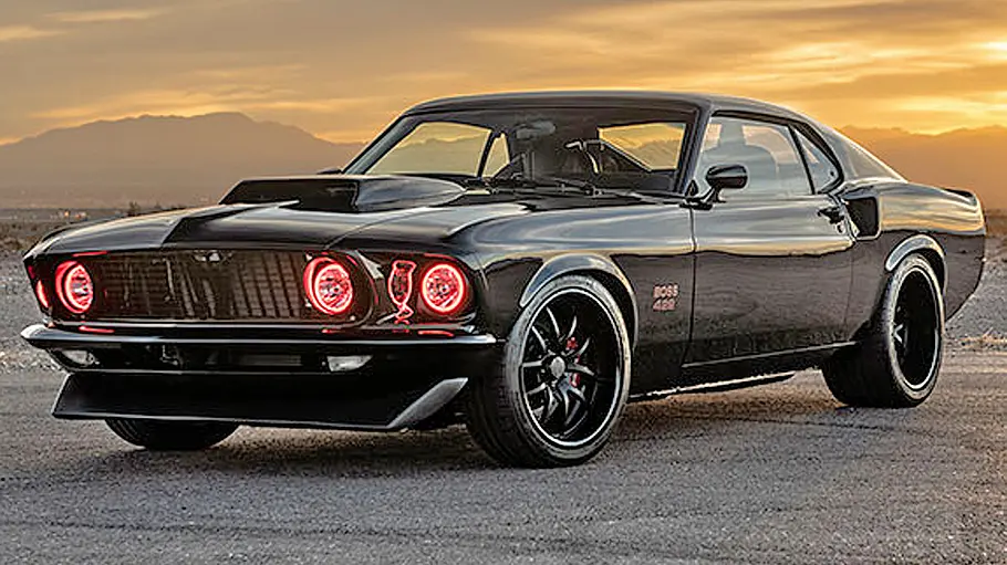 Ford Mustang Boss 429 Classic Recreations Ford Mustang Boss 429 Classic Recreations, fotografiert von schräg vorne.