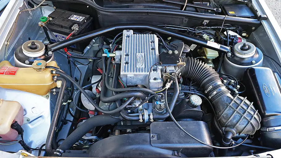 Der Motor des Ford Sierra XR4i