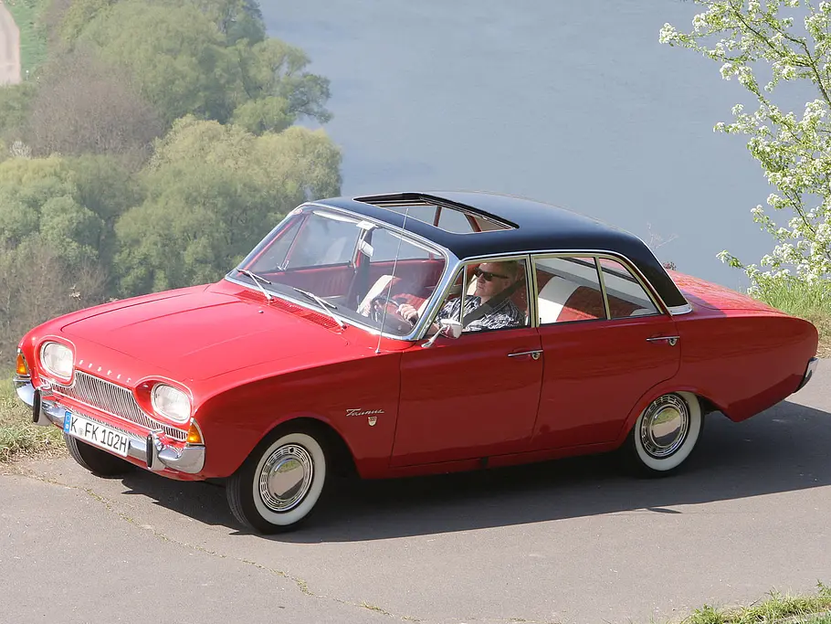 Das Schiebedach des Ford Taunus 17 M P3 galt als Luxus