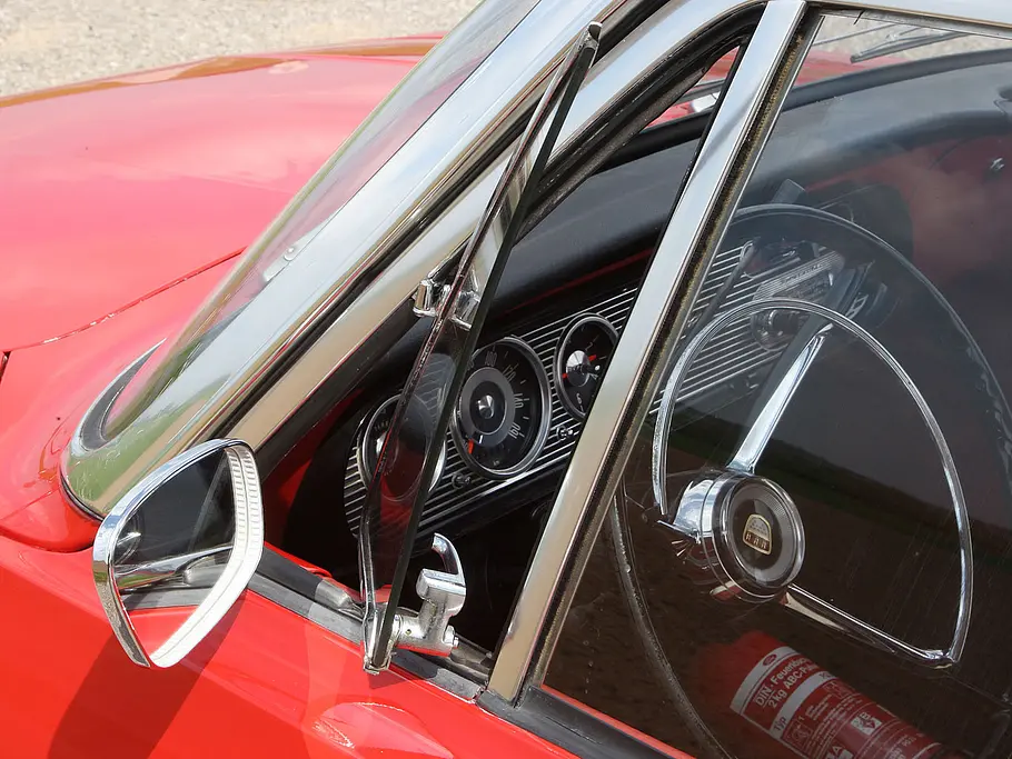 Typisch für die Zeit: Die Ausstellfenster des Ford Taunus 17 M P3