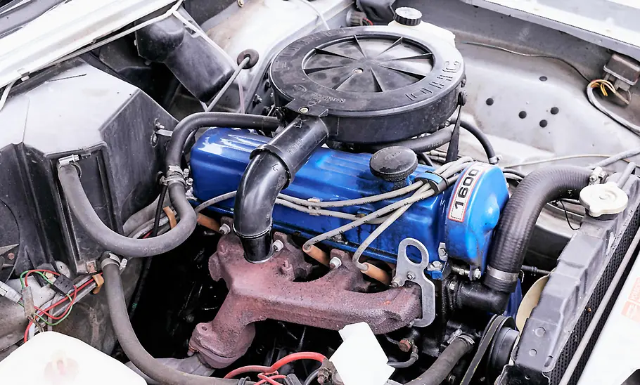 Der Motor des Ford Taunus TC Turnier