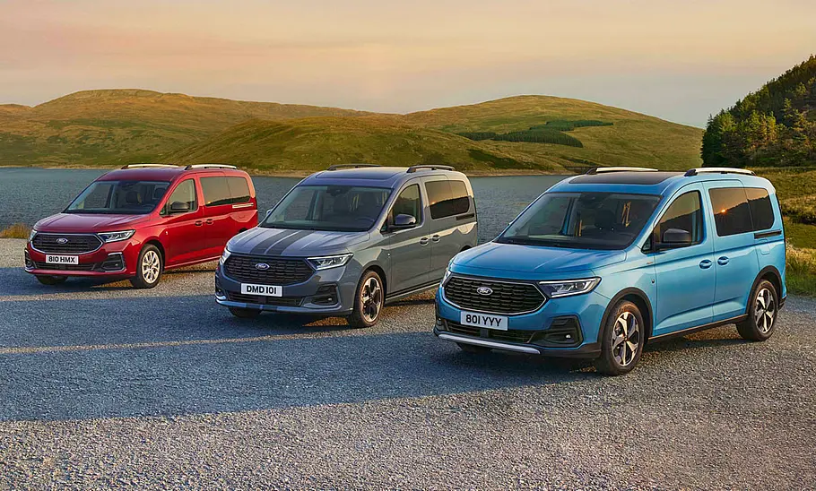 Ford Tourneo Connect (2021) Ford Tourneo Connect (2021)