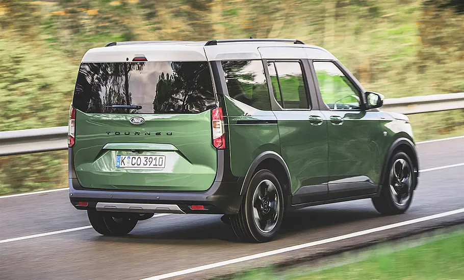 Ford Tourneo Courier (2024)
