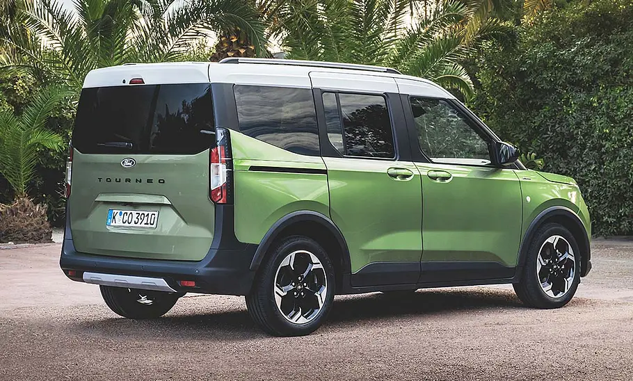 Ford Tourneo Courier (2024)
