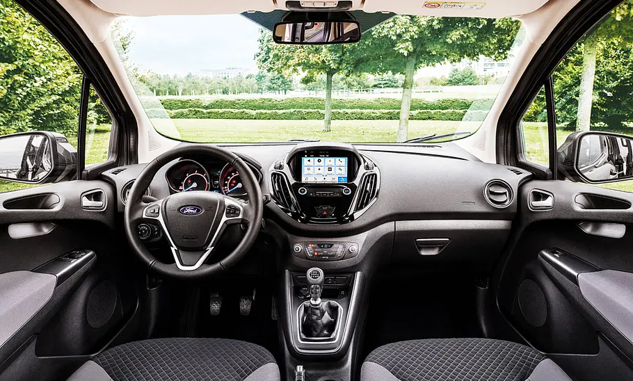 Ford Tourneo Courier (2018)