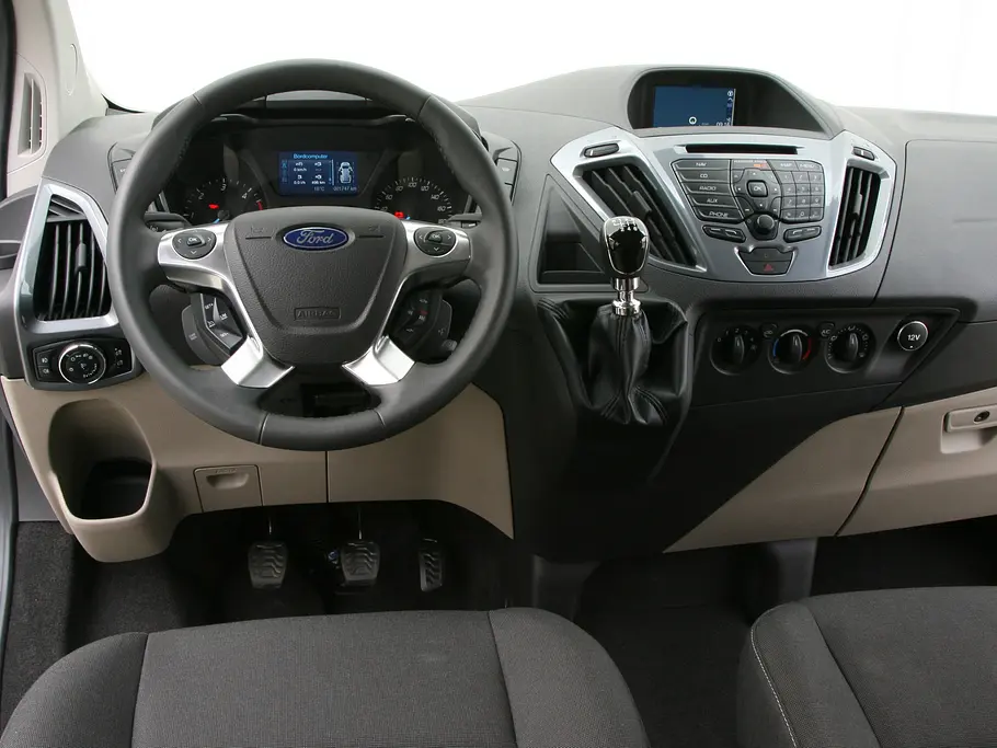 Ford Tourneo Custom L2 2.2 TDCi 2013 Test Transporter Van Achtsitzer Diesel Nutzfahrzeug