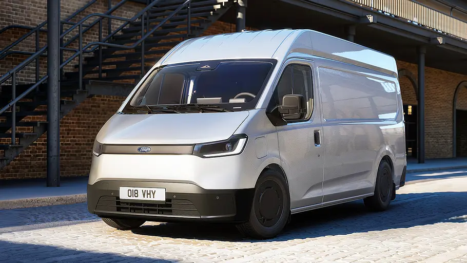 Ford Transit City (2026) Blick von schräg vorne auf den Ford Transit City (2026).