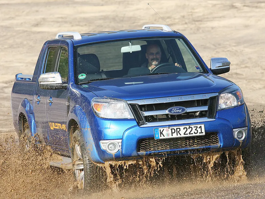Ford Ranger 3.0 TDCi Wildtrak Ford Ranger 3.0 TDCi Wildtrak mit mäßiger Bremsleistungen