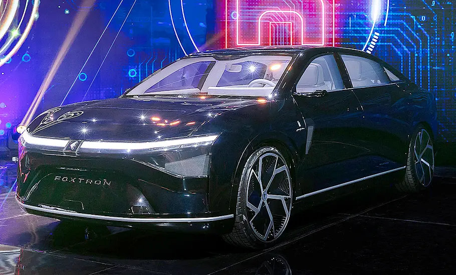 Foxtron Model E (2021)
