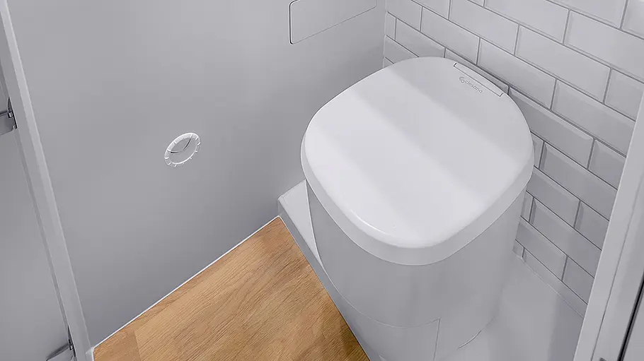 Das Bild zeigt die Kassettentoilette des Freedo RV 636 HT.
