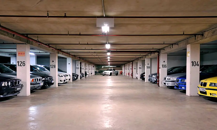 BMW-M-Garage