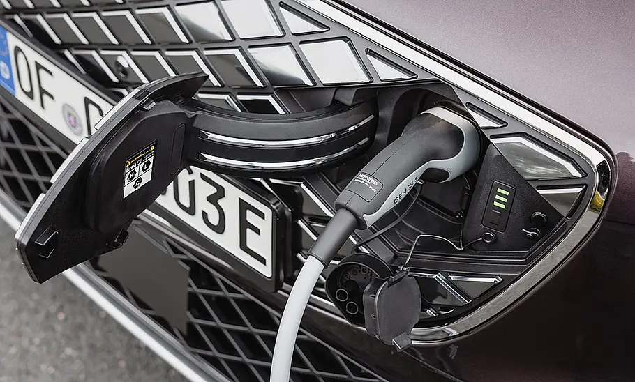 Genesis Electrified GV70 (2022)