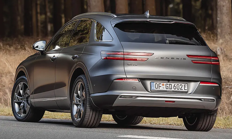 Genesis Electrified GV70 (2022)