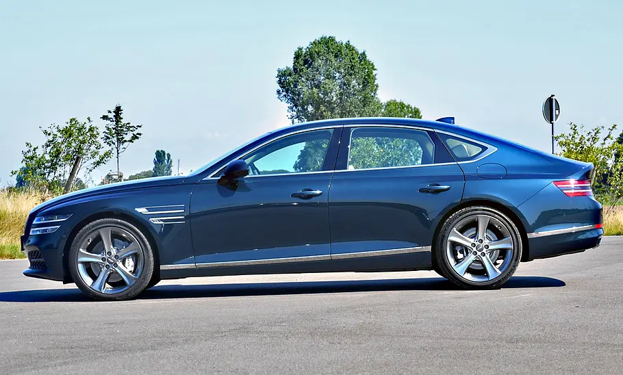 Genesis G80 2.2 D