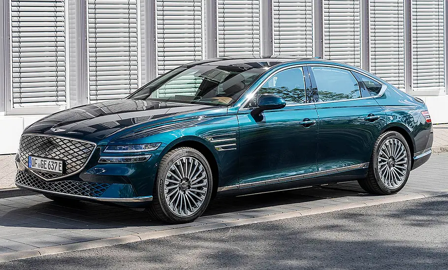 Genesis G80e (2022)