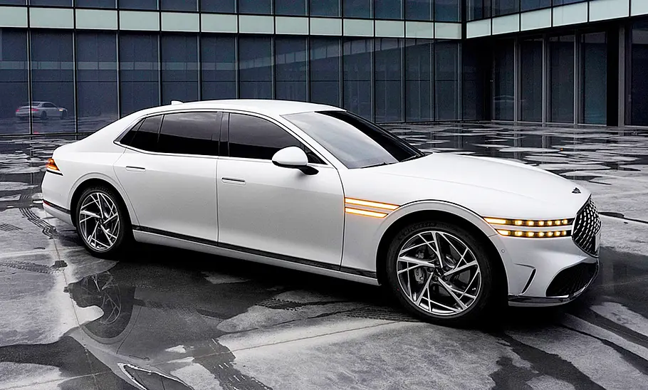 Genesis G90 (2023) Genesis G90 (2023)