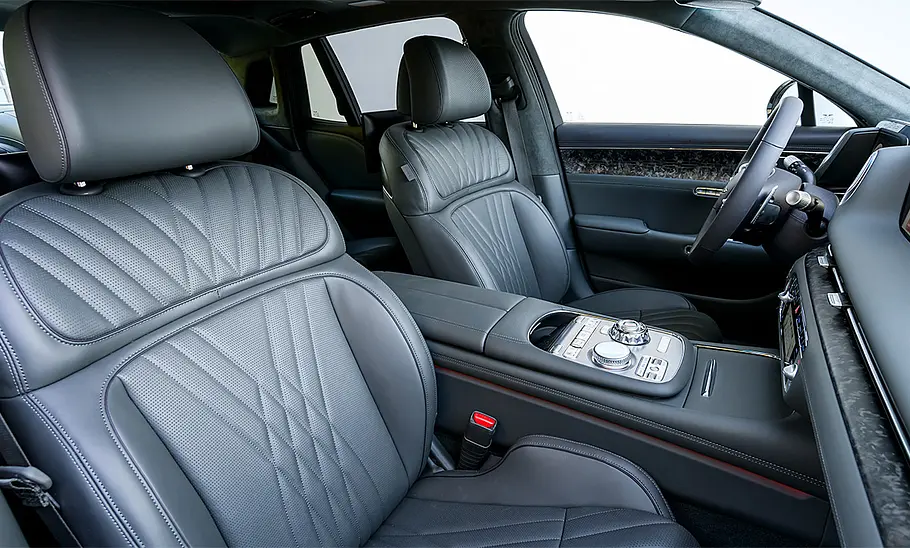 Genesis G90 (2023) Genesis G90 (2023)