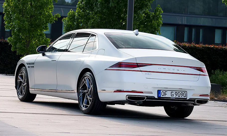 Genesis G90 (2023) Genesis G90 (2023)