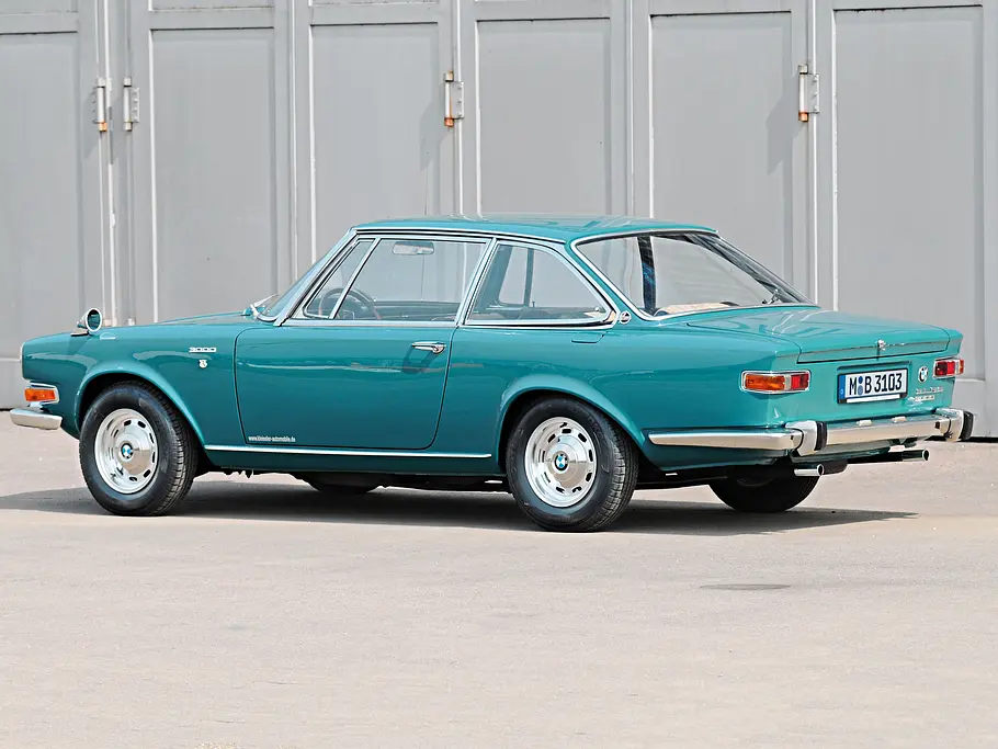 Glas/BMW V8 Glas BMW 3000 V8 Vergleich Bilder technische Daten Heck