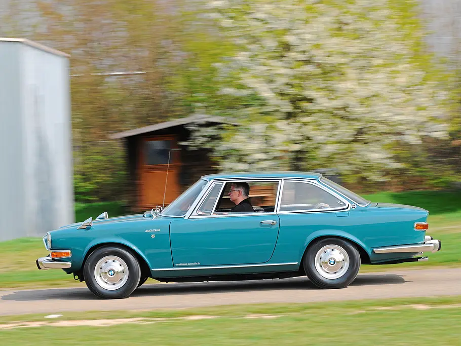 Glas/BMW V8 Glas BMW 3000 V8 Vergleich Bilder technische Daten