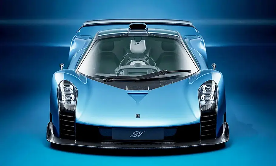 Der Gordon Murray Le Mans GTR, von vorne fotografiert.